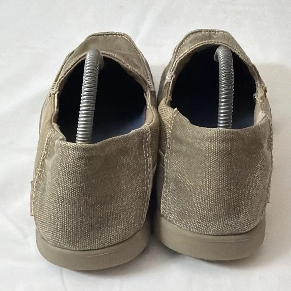 Crocs 202056 Men's Santa Cruz Slip-On Canvas‎ Boat Shoes Men's 8 Gym Comfy Shoe